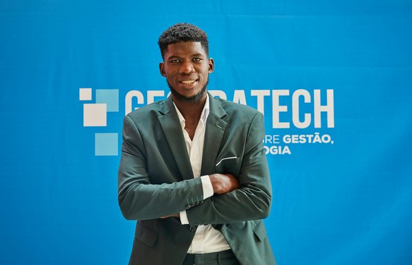 Comment personnaliser l'écran de verrouillage pour afficher des informations utiles sur un OnePlus Nord?